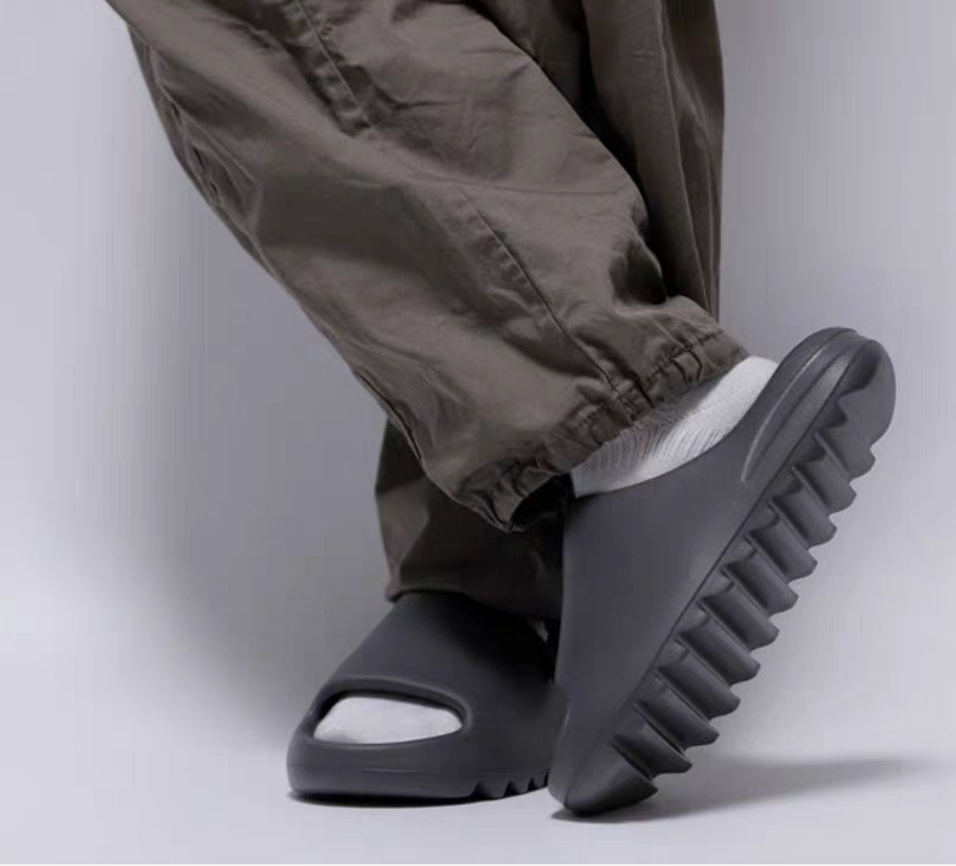 Men'S Shoes Hoka Sale - 夏の女性用スリッパ、男性用サンダル、カジュアルビーチシューズ、ソフトボトムスライド、厚底プラットフォームEVA滑り止めホームスリッパ