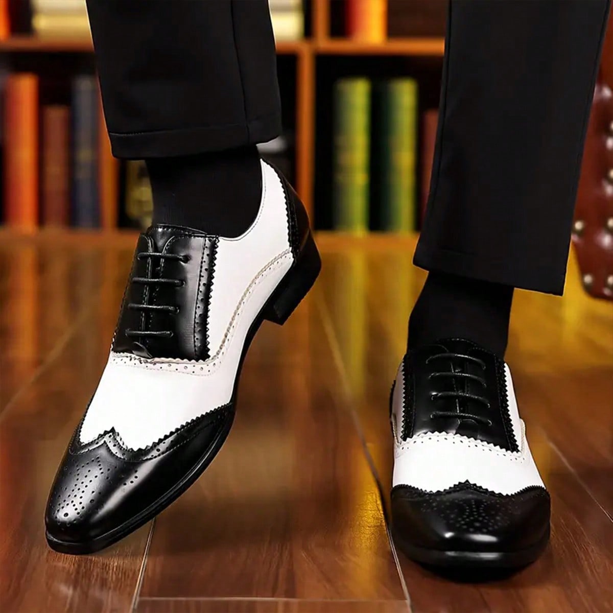 メンズ用、紐で締め付けるビジネスドレスシューズ。クラシックな - Men'S Shoes Smart のレビューと価格